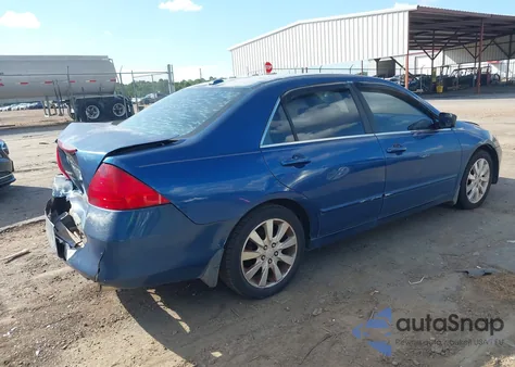 2006 Honda Accord Sdn Ex-L V6 z USA, uszkodzony, nr VIN 1HGCM66596A037818